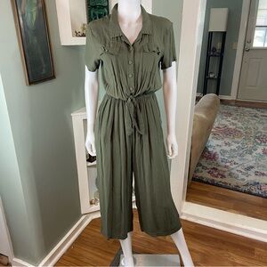 Universal Thread Army Olive Green Tie Rayon Jumpsuit cropped Wide Leg Small S